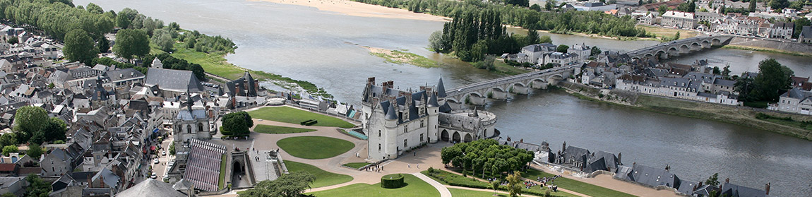 vue aérienne Amboise